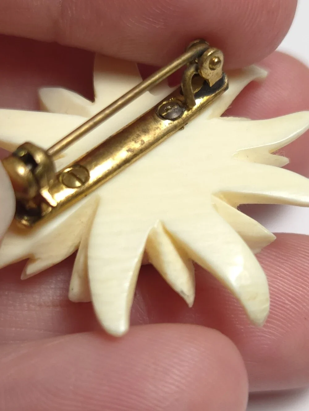 Vintage Edelweiss Carved Celluliod Flower Brooch Sweetheart Flower Brooch
